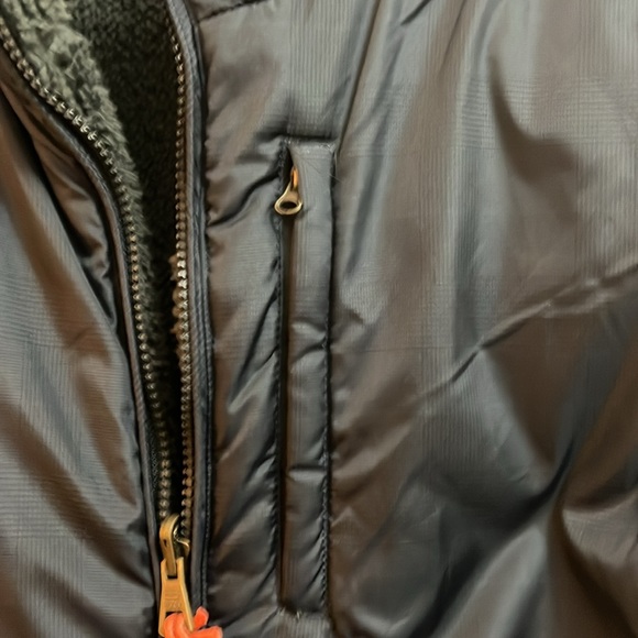 NWT Men’s Weatherproof Vintage Reversible Vest - XL - Picture 5 of 7